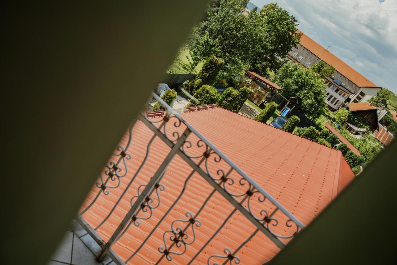 Vila Adria Hrabusice Exterior photo
